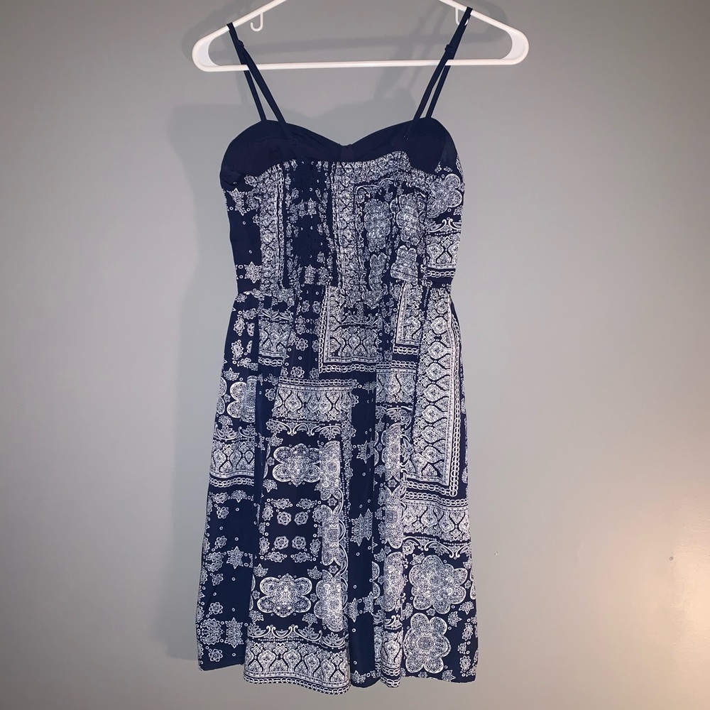 Dress - Picture 2 of 5